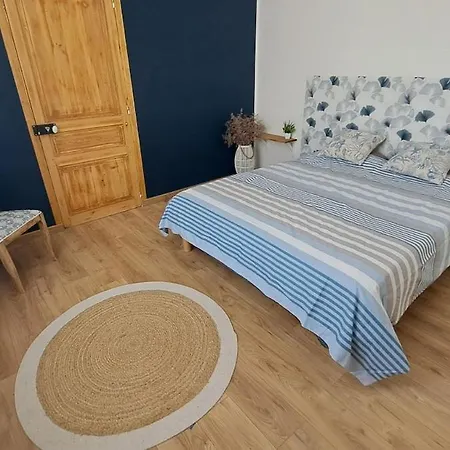 Holiday home Maison Louis *