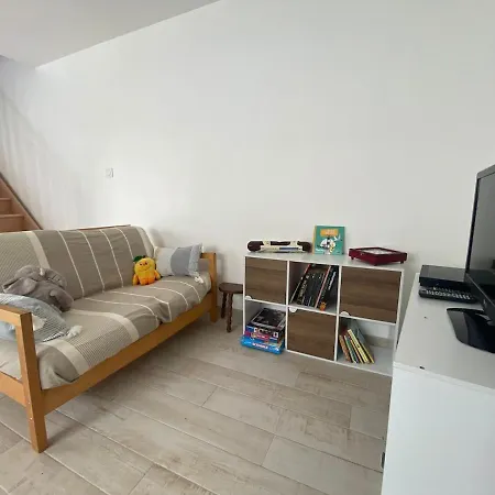 Holiday home Maison Louis